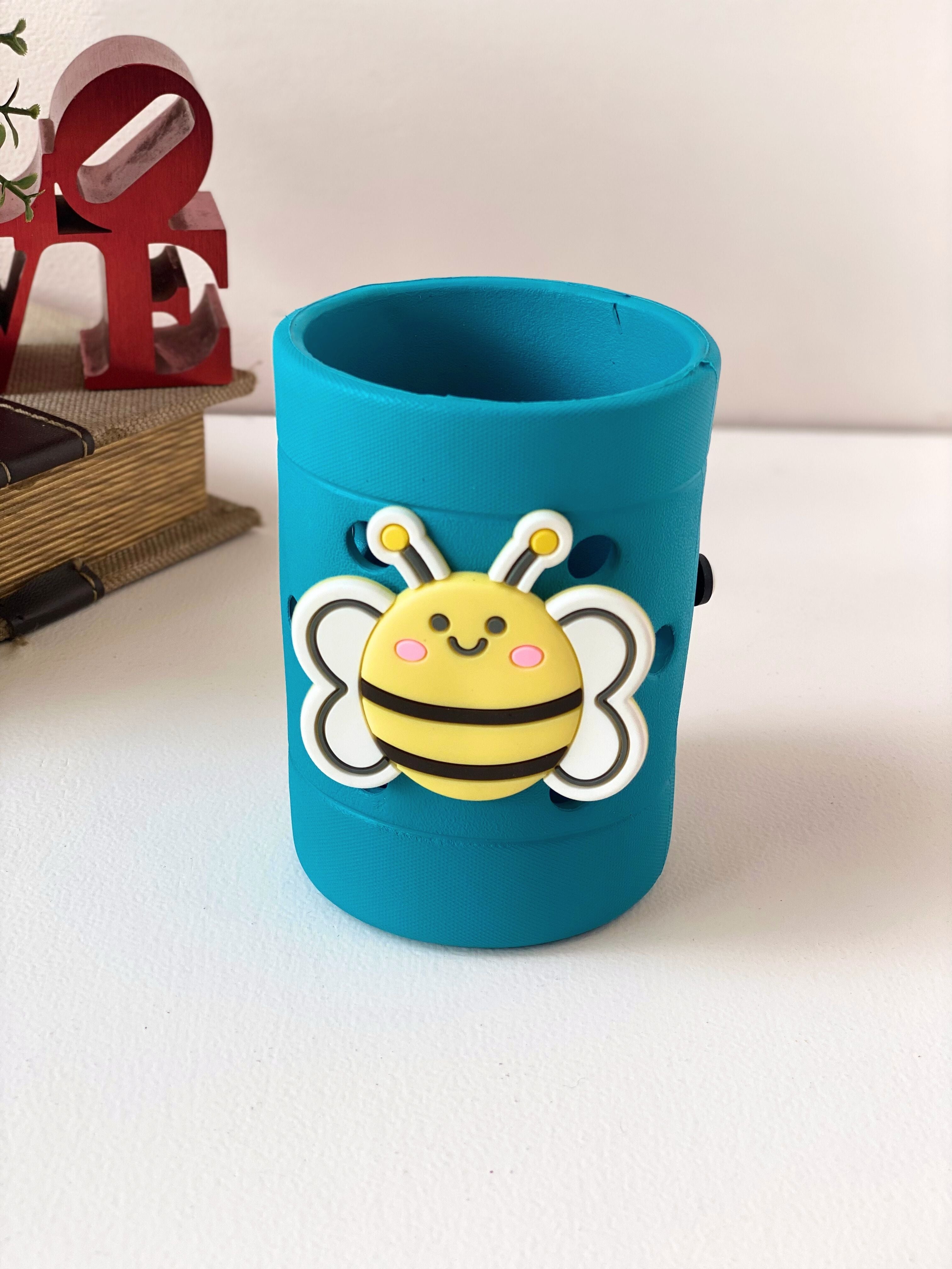 Crocs-Inspired Silicone Pen Stand for Kids – Cute Cartoon Design | Attachable Desk Organizer