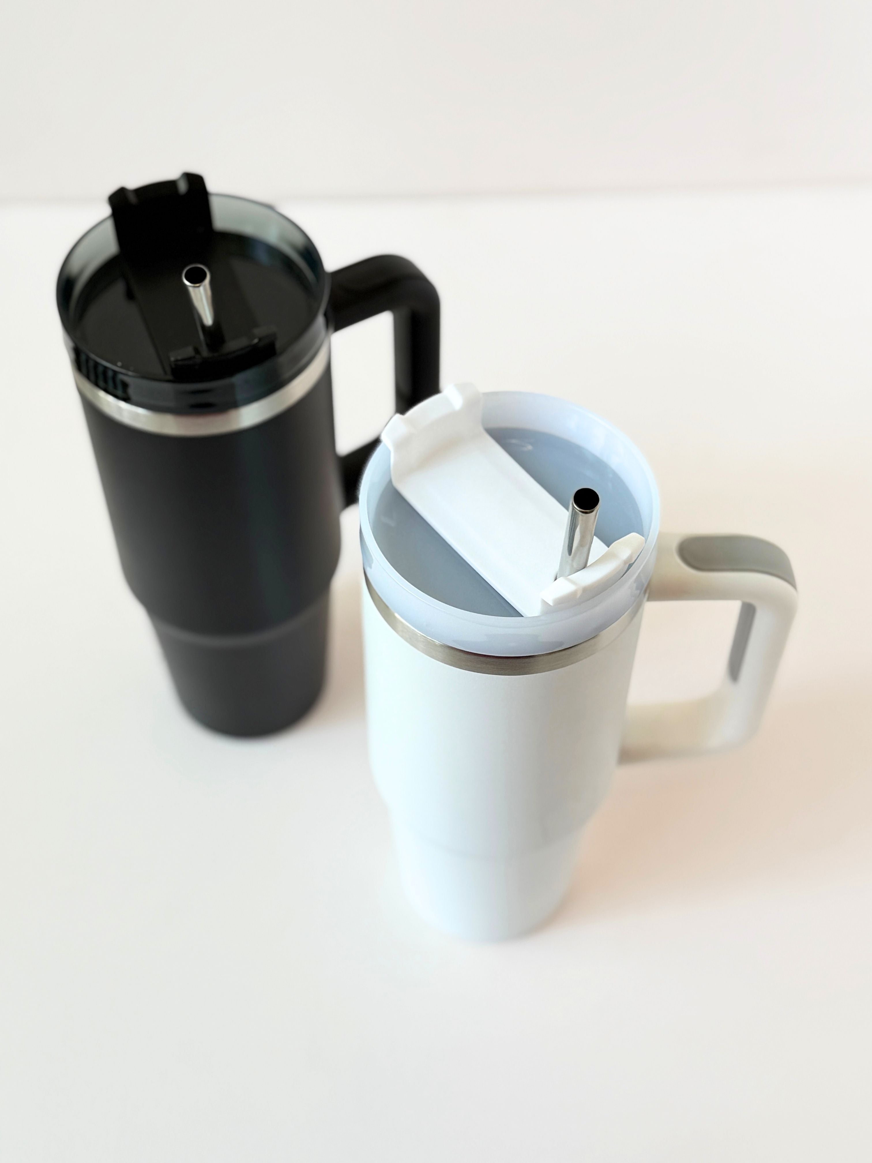 40 oz Stainless Steel Tumbler with Handle and Straw – Insulated Travel Mug
