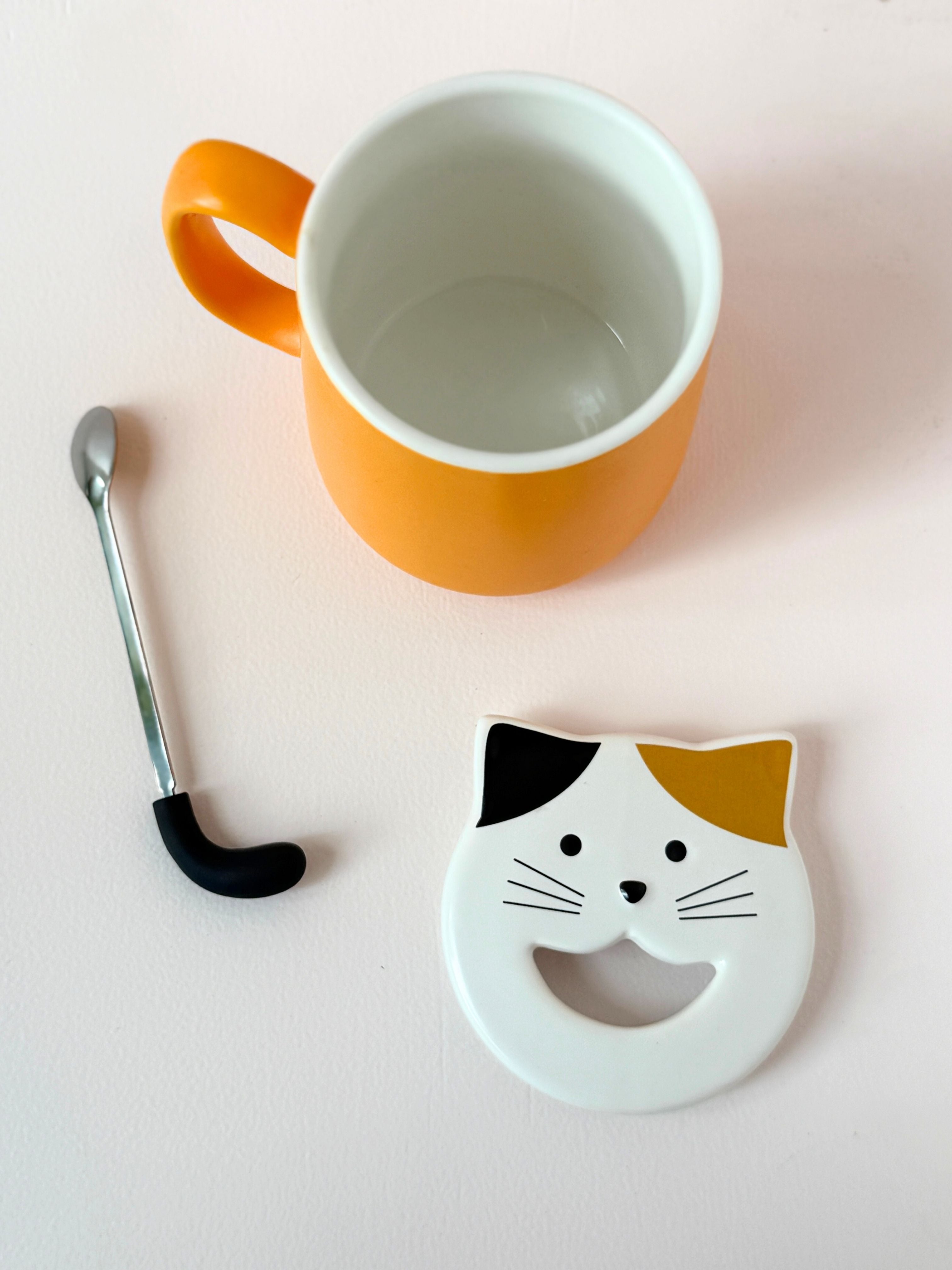 Whisker Sips™ – Cute Cat Mug with Lid & Spoon
