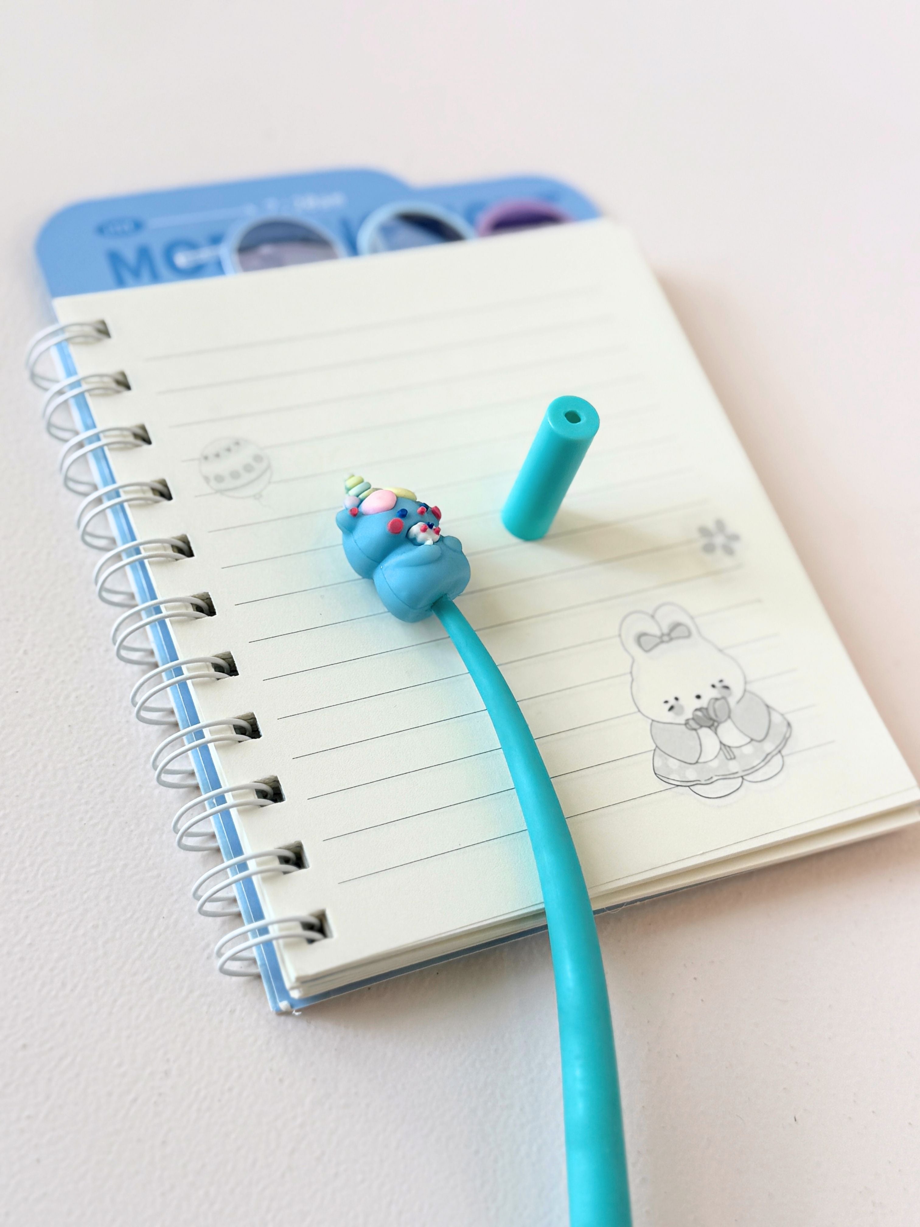 Kawaii Unicorn Gel Pen – Flexible Barrel with 3D Cute Animal Topper
