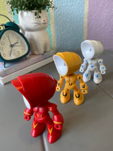 Load image into Gallery viewer, Magnatic Robotic Mini Lamp
