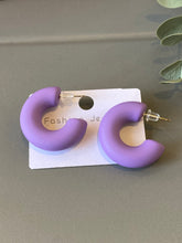 Load image into Gallery viewer, Colourful Hoop Earrings
