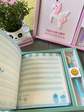 Load image into Gallery viewer, Unicorn Pen &amp; Diary Set
