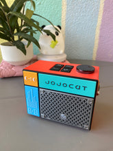 Load image into Gallery viewer, Pop Retro Bluetooth Speaker
