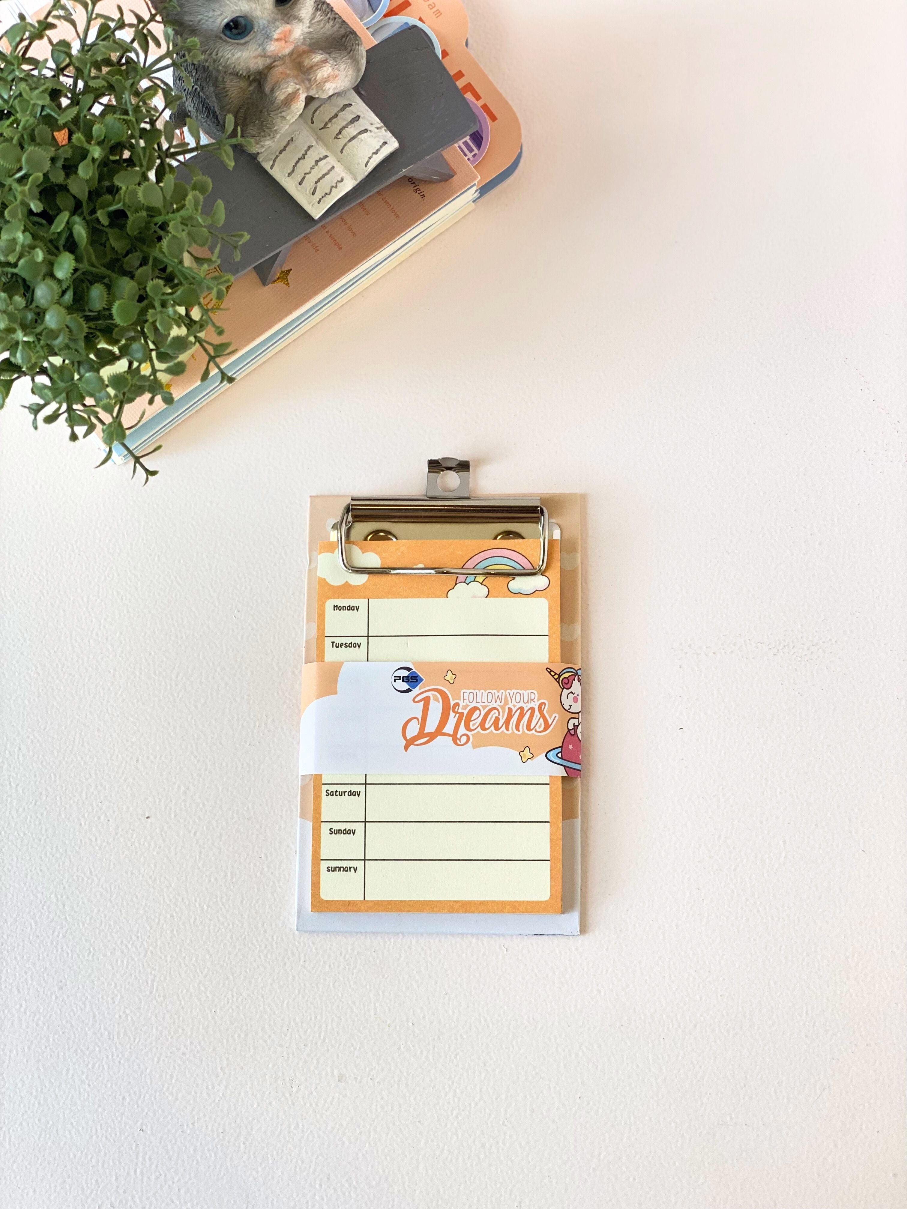 "Follow Your Dreams" Unicorn Weekly Planner Sticky Note Pad – Cute Pastel Design with Clip
