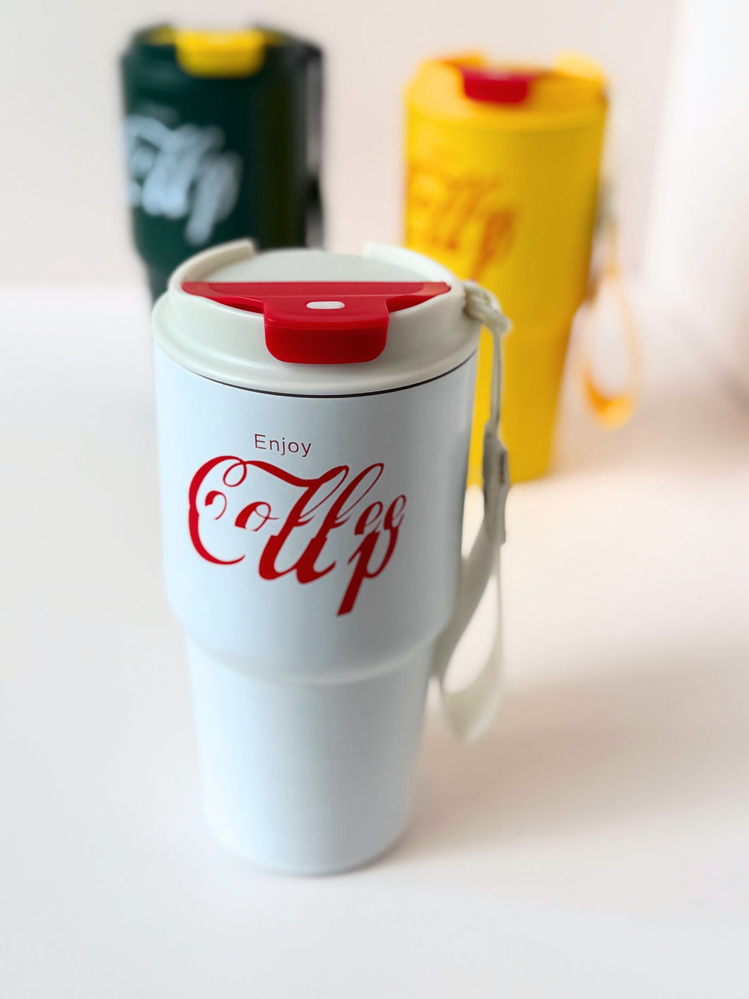 Retro Coffee Cup Travel Mug – 400ml | Thermal, Spill-Resistant with Lid & Strap