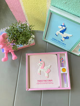 Load image into Gallery viewer, Unicorn Pen &amp; Diary Set
