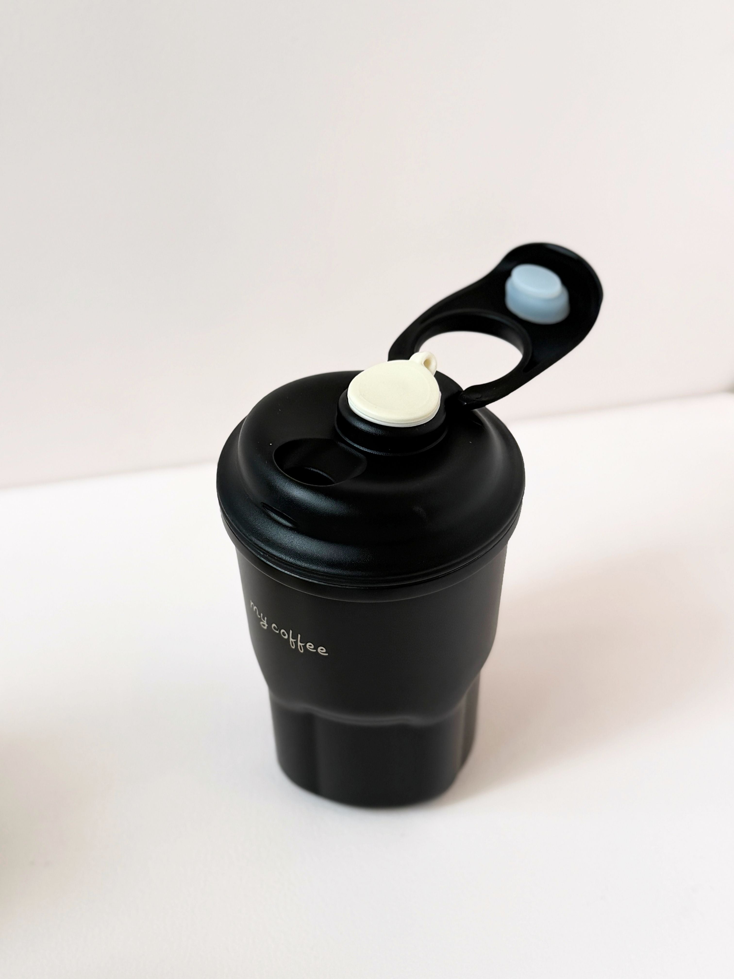 "My Coffee™ Leak-Proof Travel Cup with Straw – 500ml Reusable Tumbler"