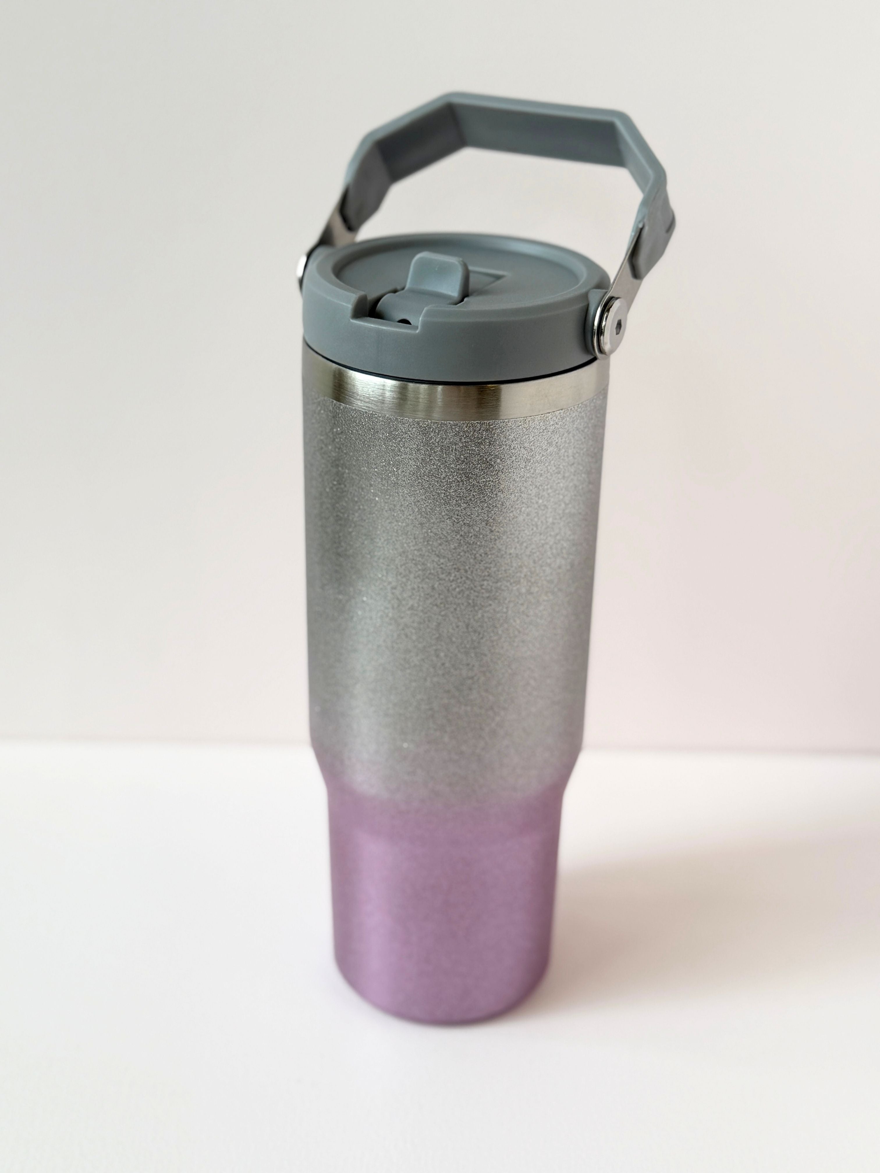 Gradient Glitter Stainless Steel Travel Tumbler with Leak-Proof Lid – 750ml