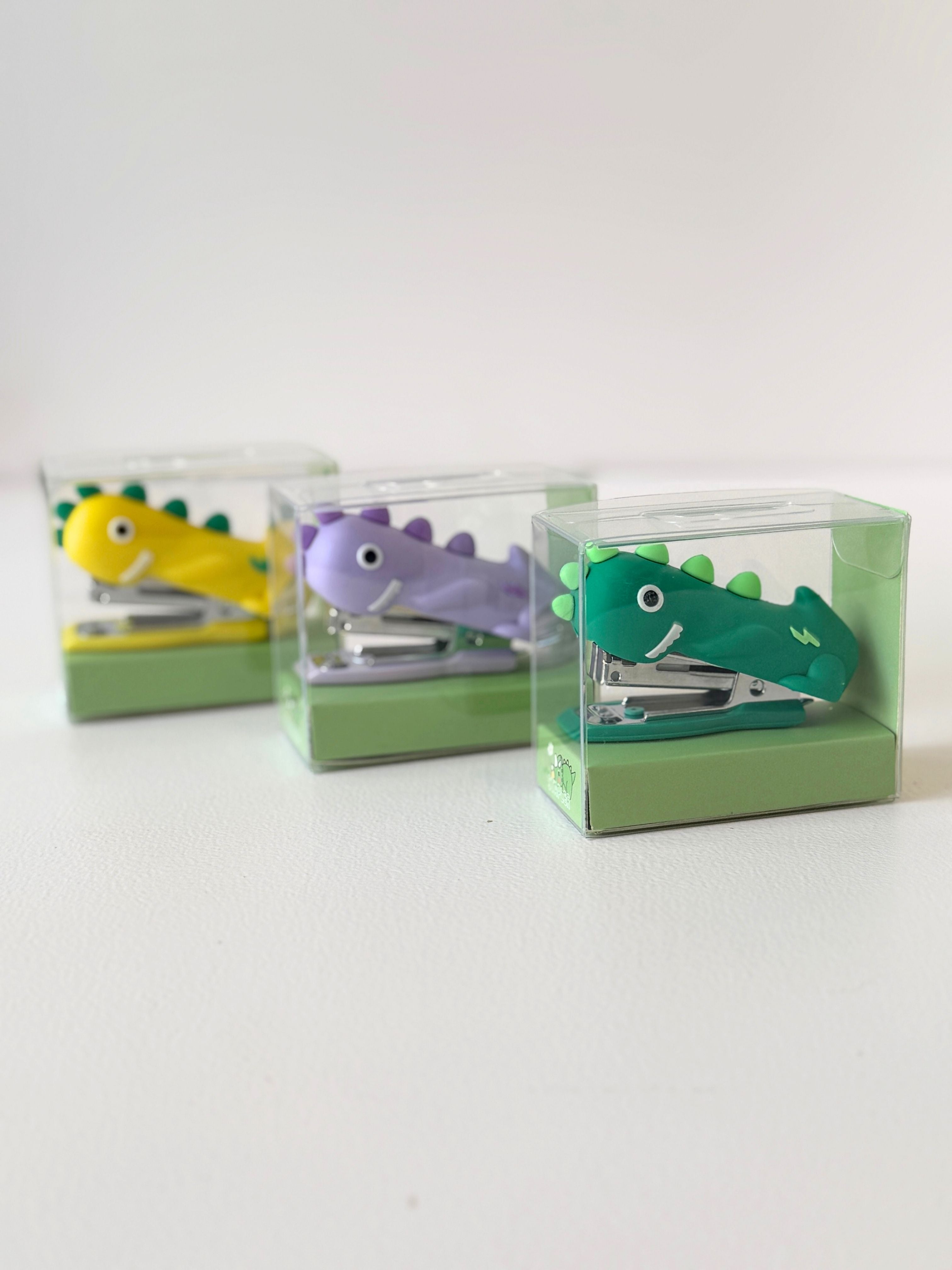 Cute Dinosaur Mini Stapler – Fun Desk Stapler for Kids & Stationery Lovers (3 Colors)