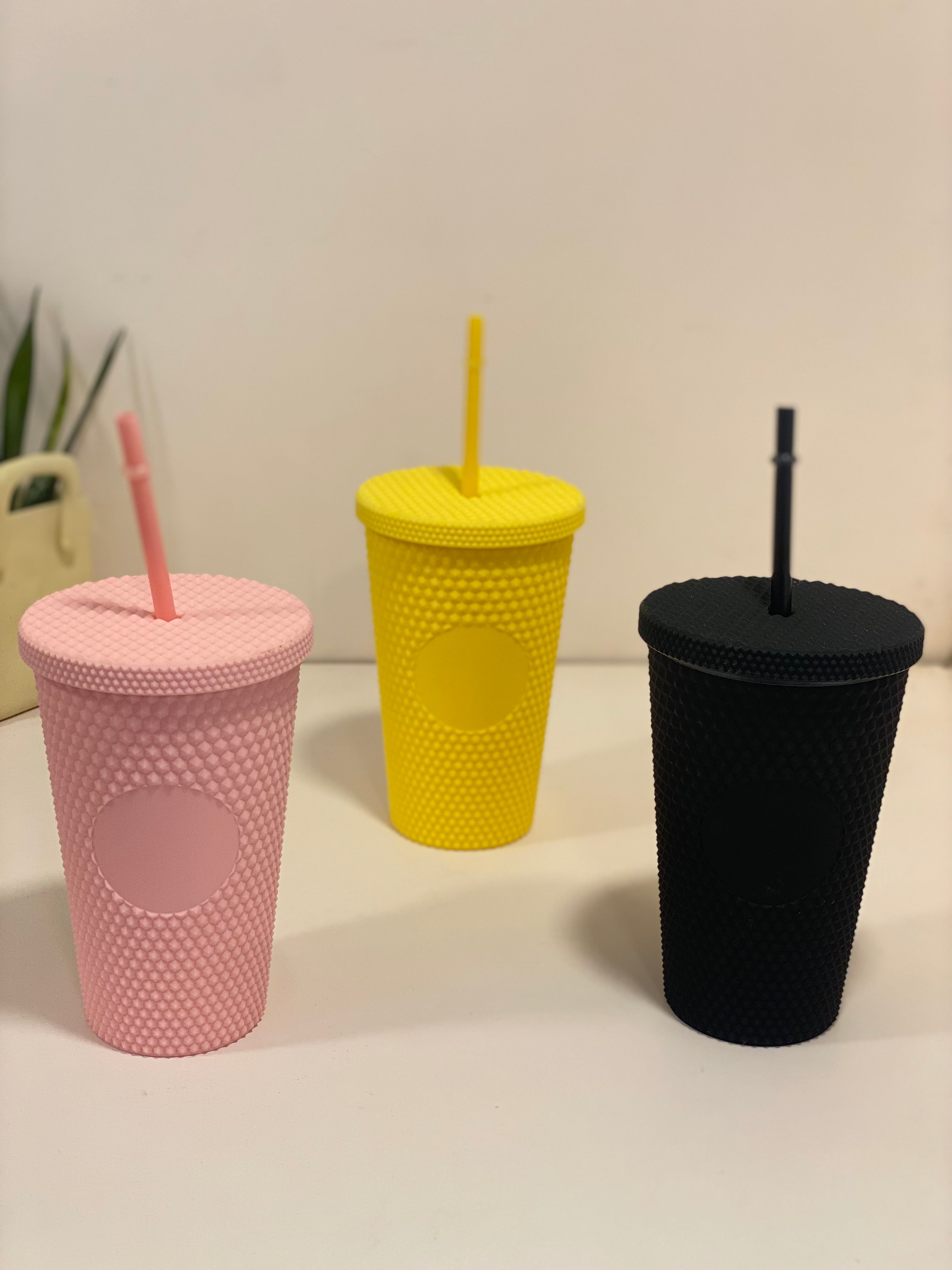 Textured Reusable Tumbler with Straw – Pastel Insulated Drink Cup