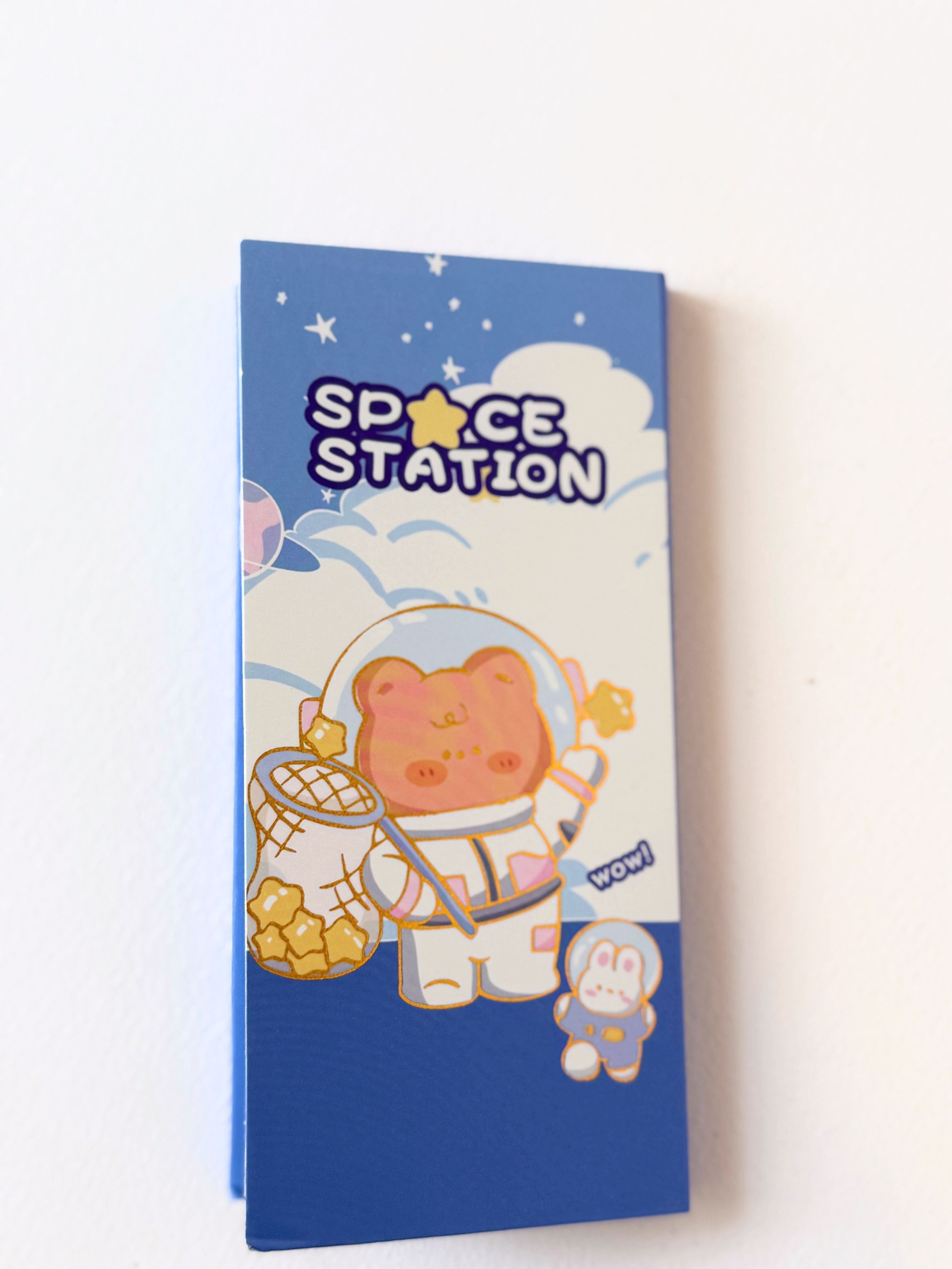 Space Station Sticky Note Folder – Cute Mars Explorer Themed Notes