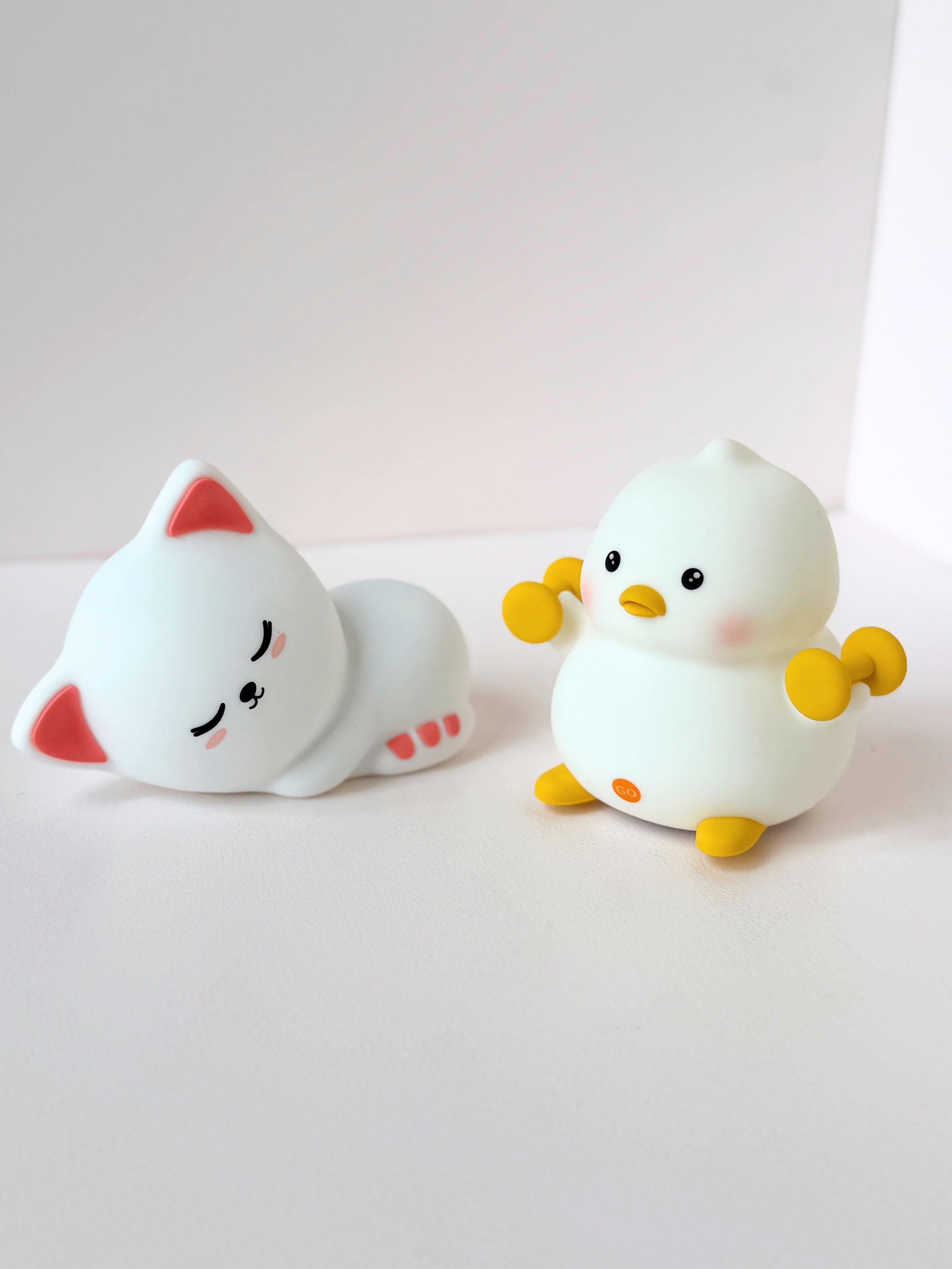 Dreamy Kitty LED Night Light – Soft Silicone Touch Lamp