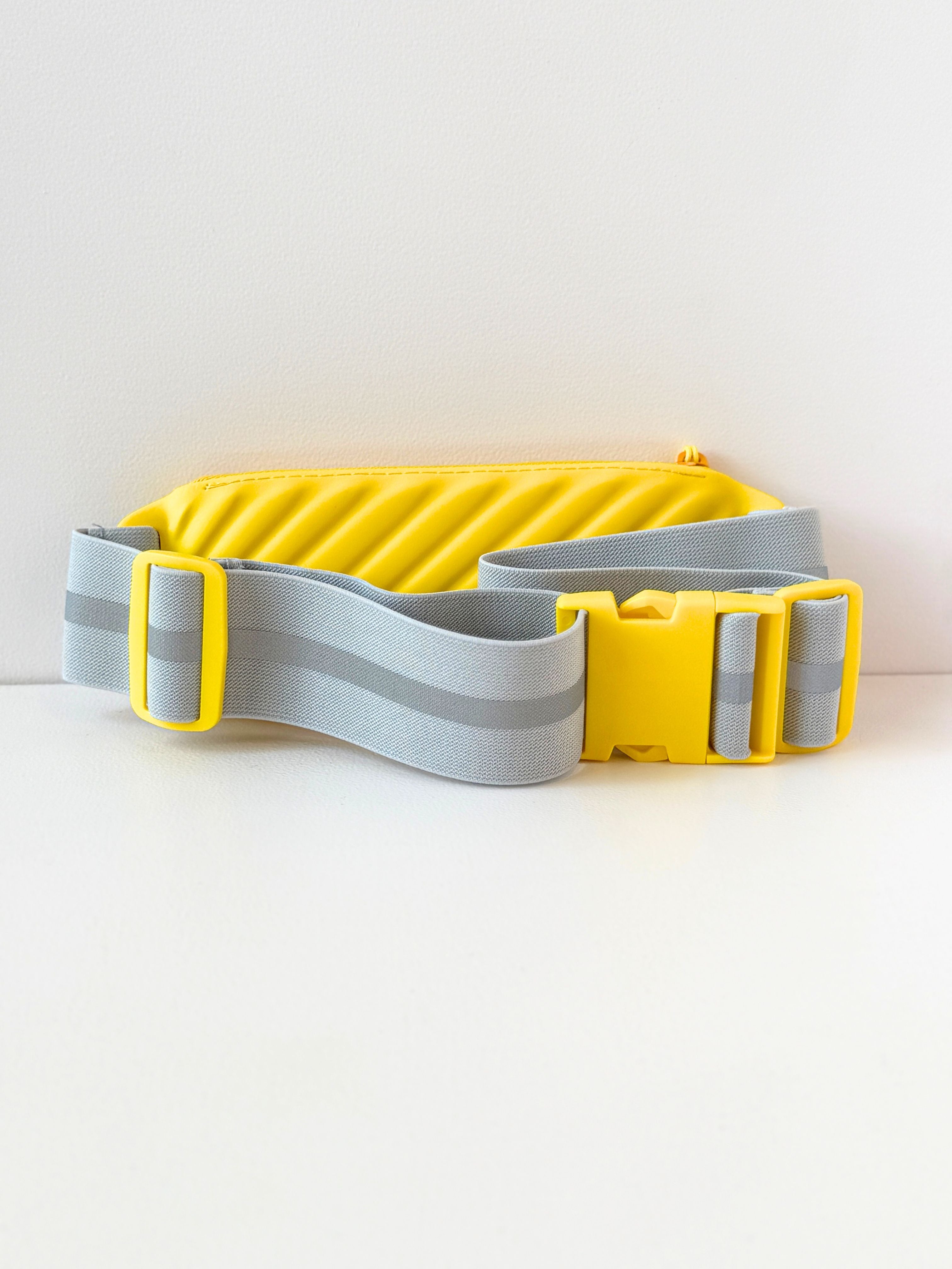 Fungoofun Sleek Silicone Utility Pouch – Modern & Minimal