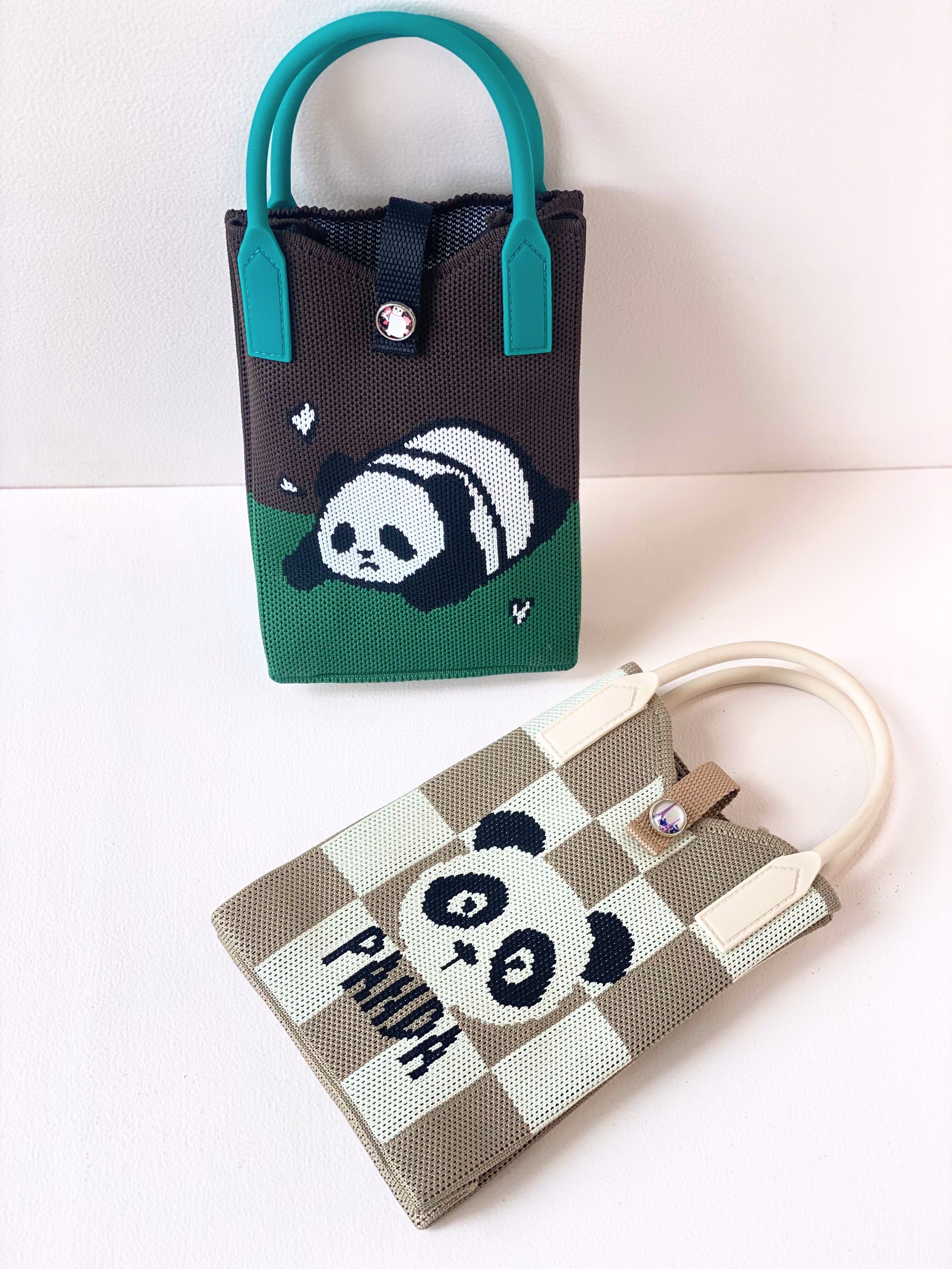Cute Panda Insulated Bottle Holder Bag with Handle – Reusable & Lightweight