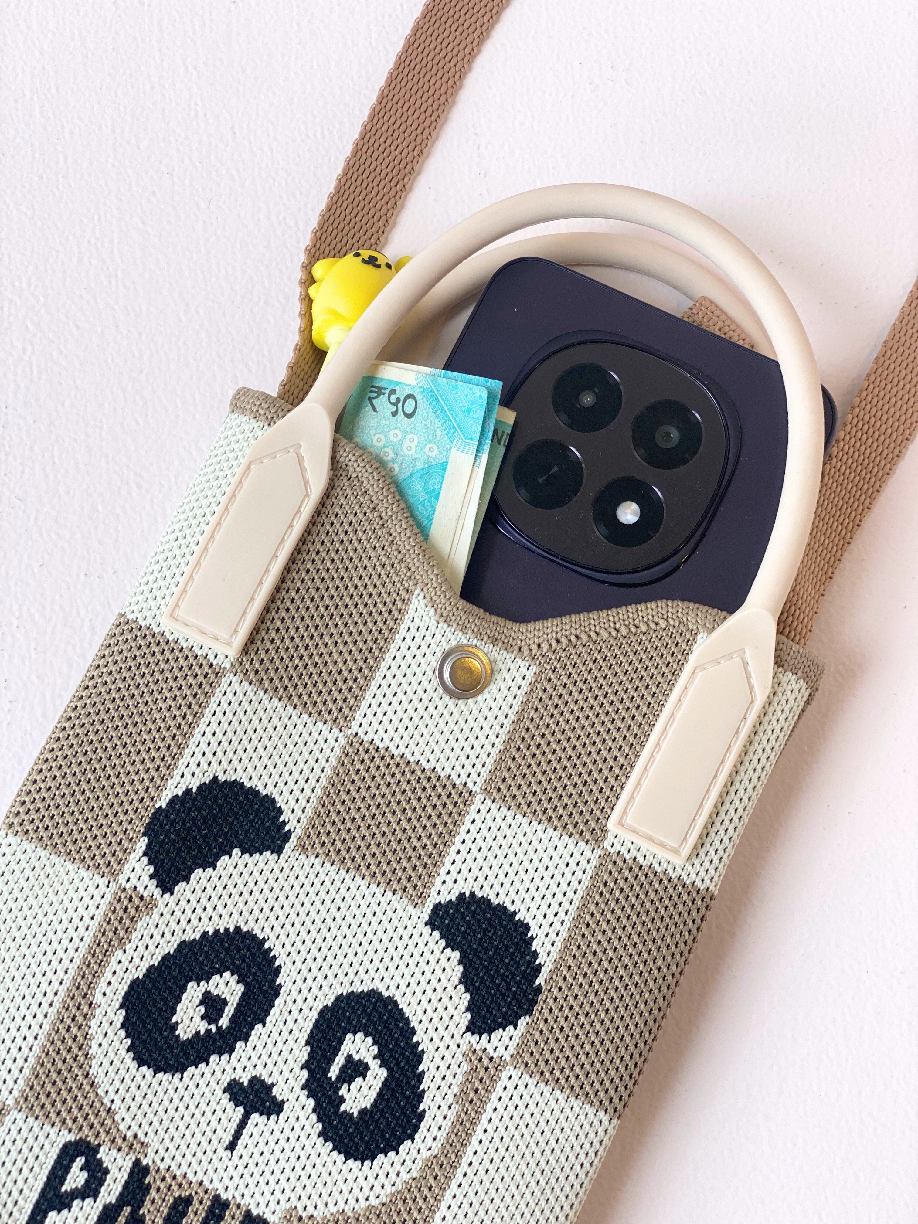Cute Panda Insulated Bottle Holder Bag with Handle – Reusable & Lightweight