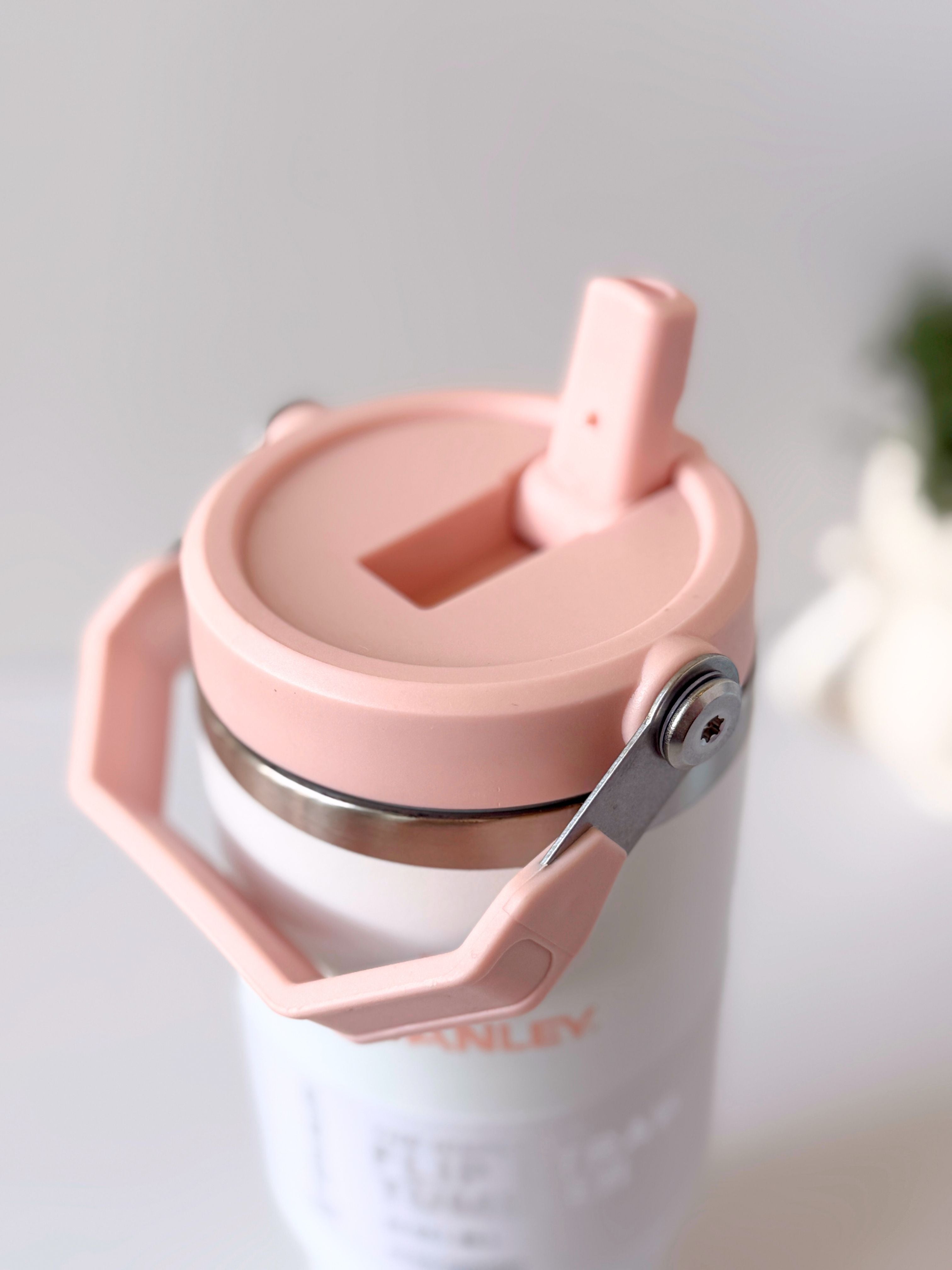 Stanley IceFlow™ Flip Straw Tumbler 30 oz | Leakproof, Portable & BPA-Free