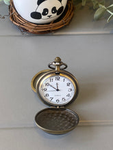 Load image into Gallery viewer, Metallic Stop Watch Keychain
