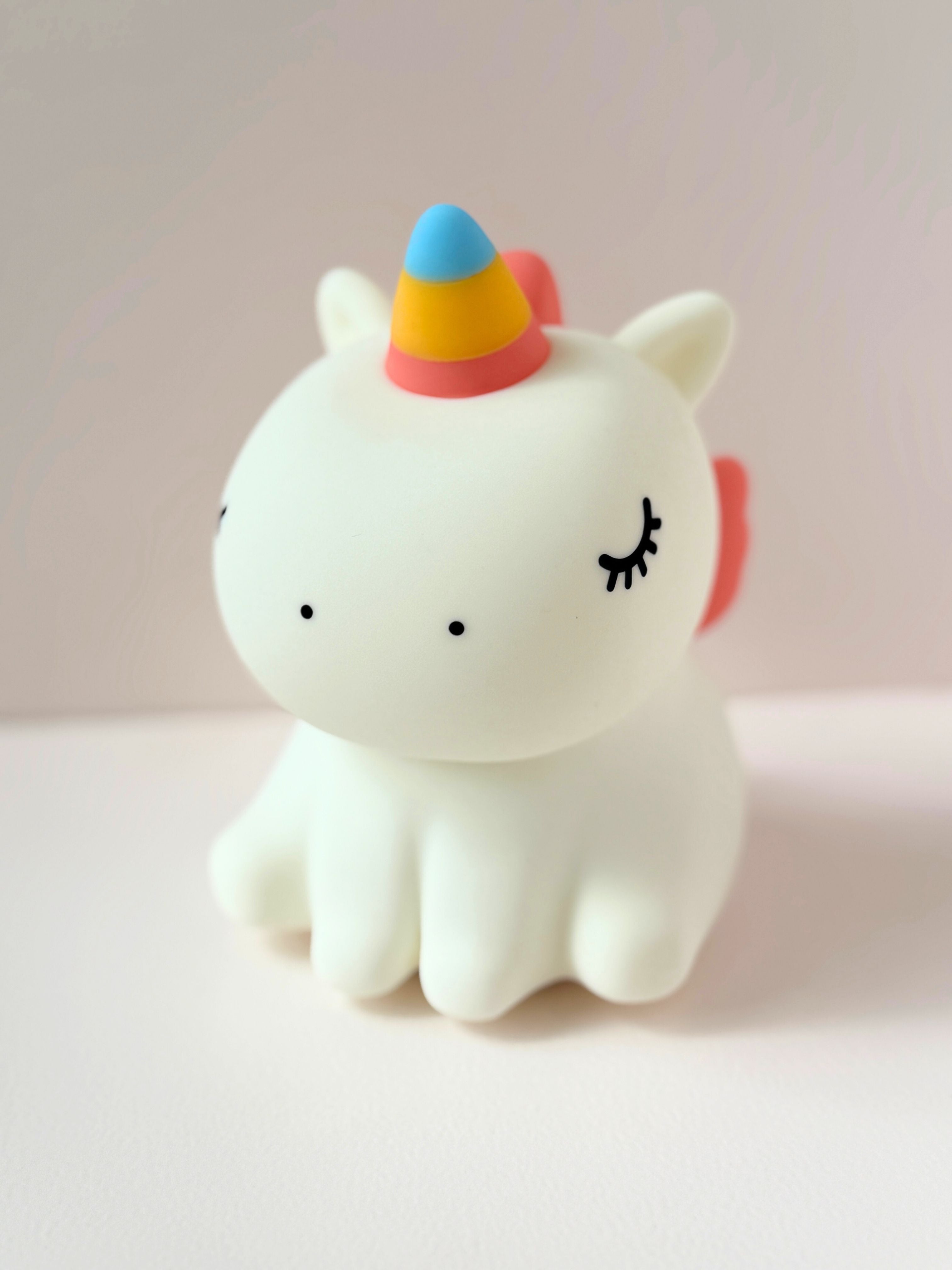 Magical Unicorn Silicone Touch Lamp – Soft Glow Night Light