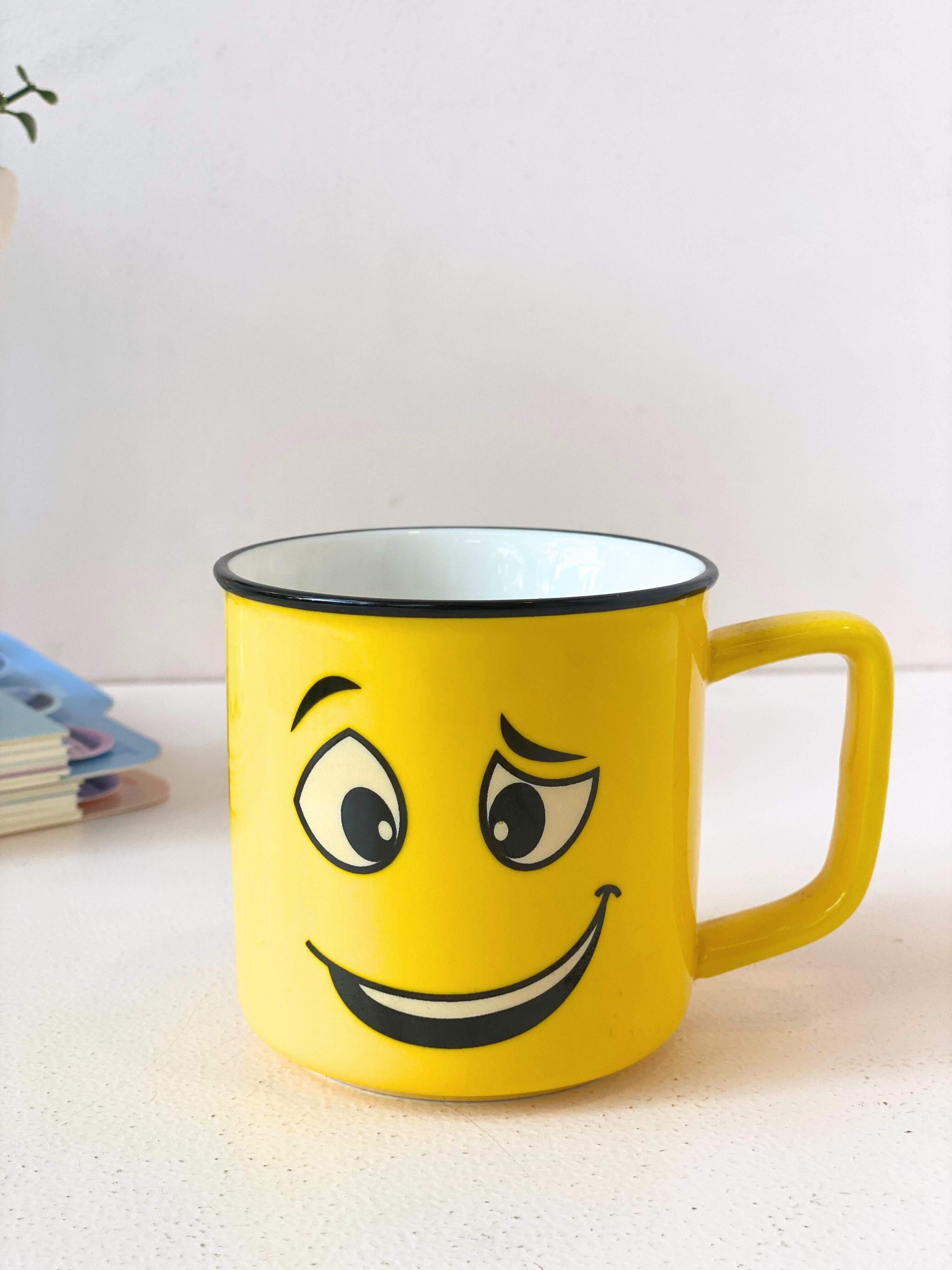 Yellow Smiley Face Mug – Fun Ceramic Coffee Cup with Handle | Emoji Expression Design