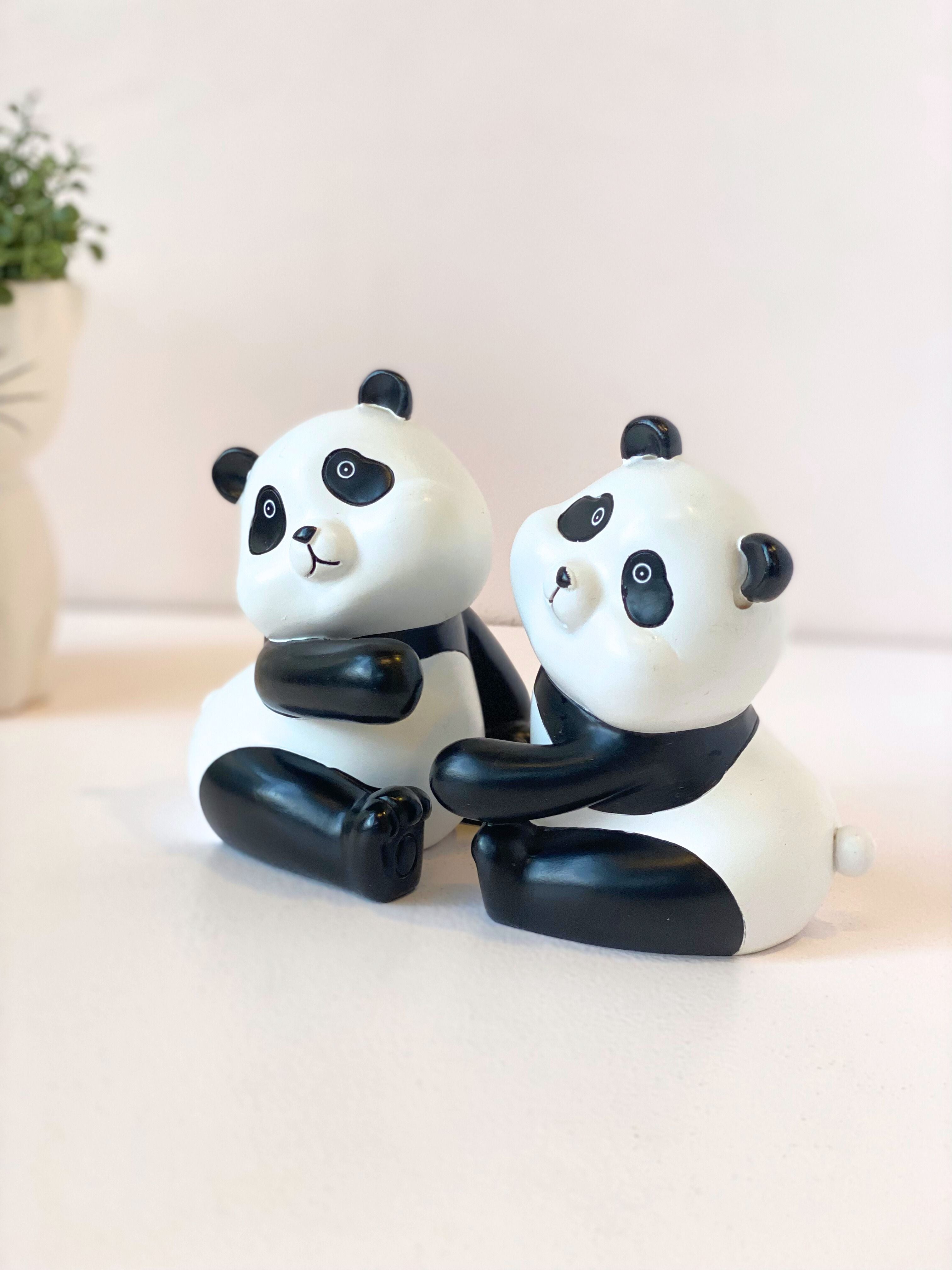 Cute Panda Bookends – Decorative Desk & Shelf Organizers for Kids & Animal Lovers
