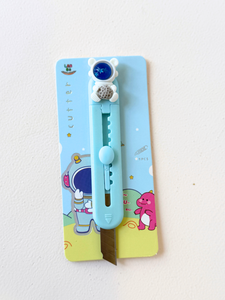 Space Bear Mini Cutter – Cute Utility Knife for Everyday Use
