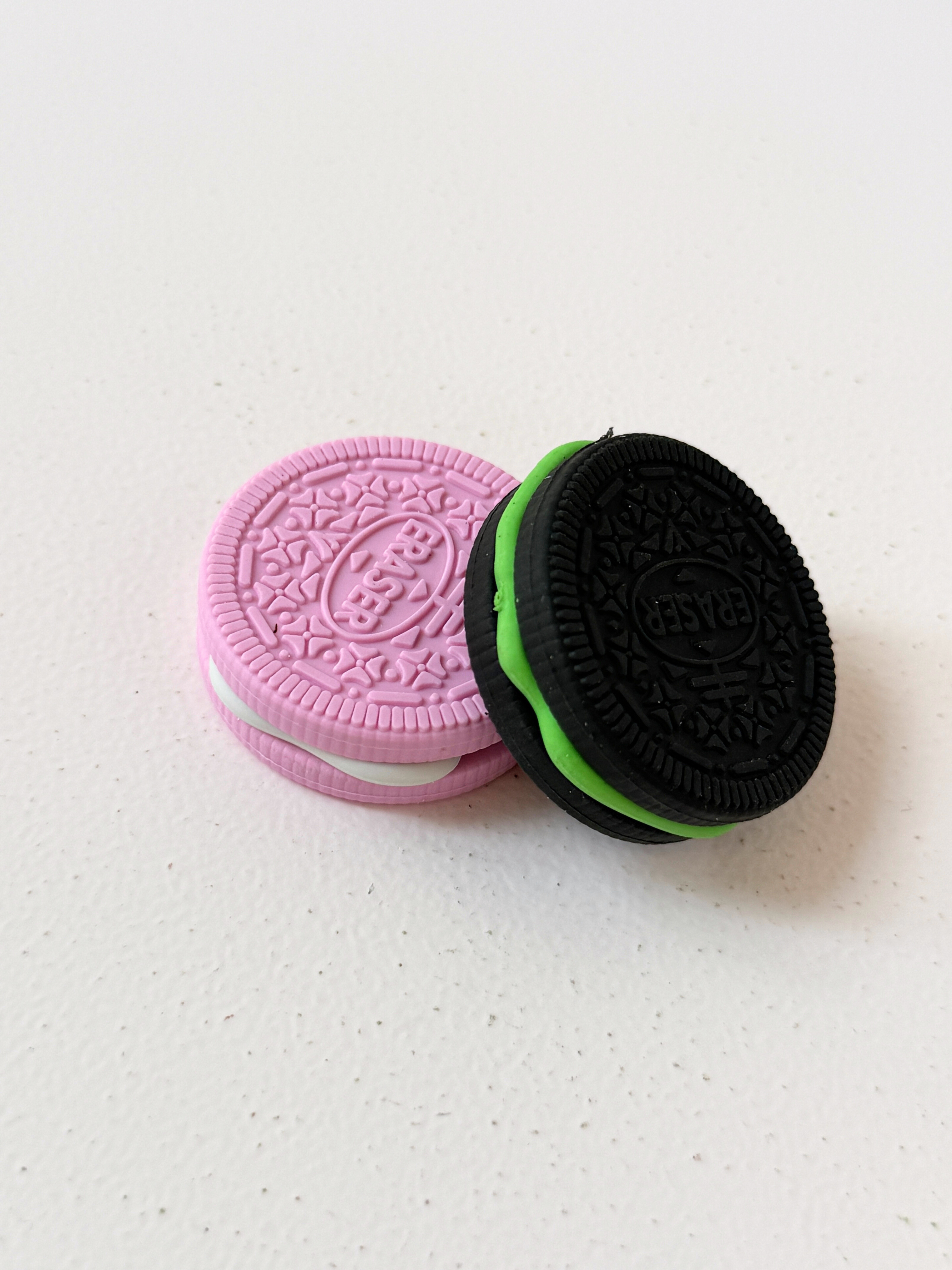 Oreo-Inspired Erasers – Sweet Treats for Your Desk!