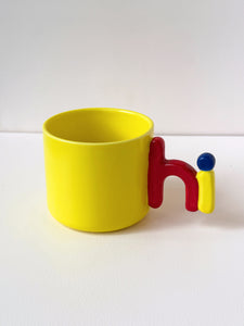 "Hi!" Mug – Playful Color Pop Cup with Character