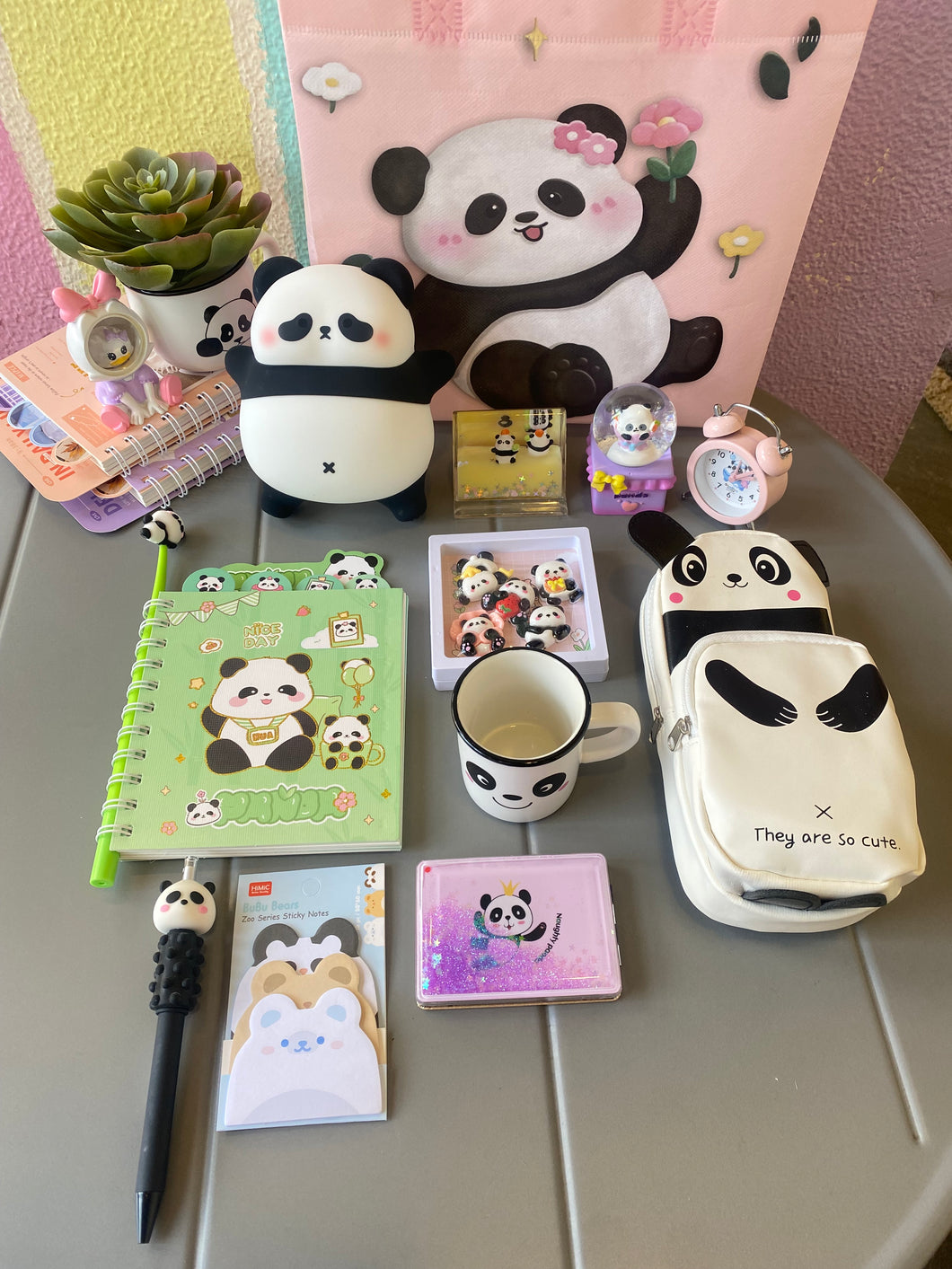 Happy Panda Gift Hamper