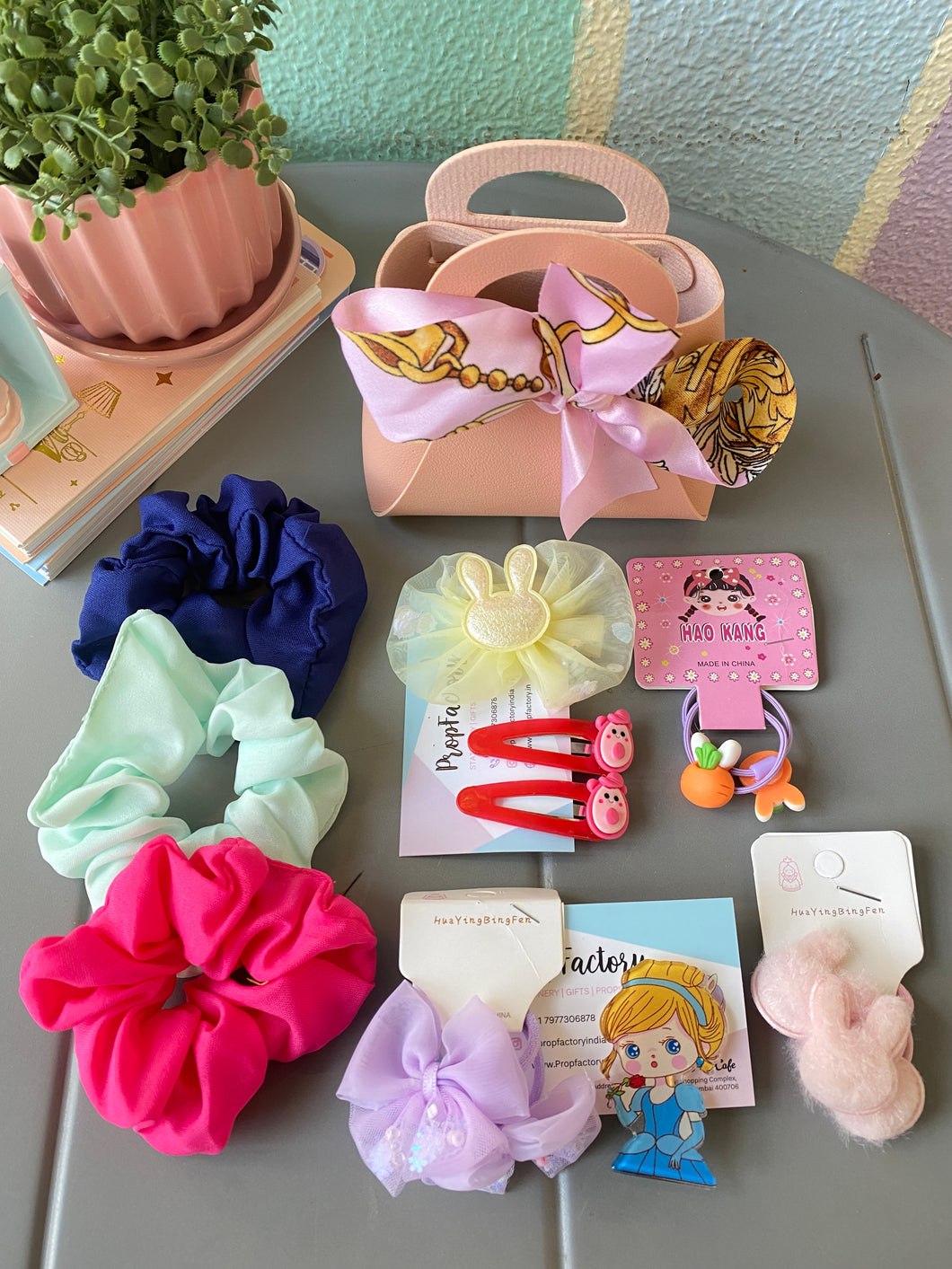 Cuteness In A Mini Bag Hair accessories Hamper -2