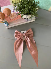 Load image into Gallery viewer, Satin Small Bow Hair Clip
