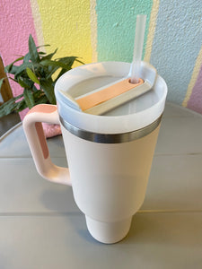 Extra Large Sipper With Handle