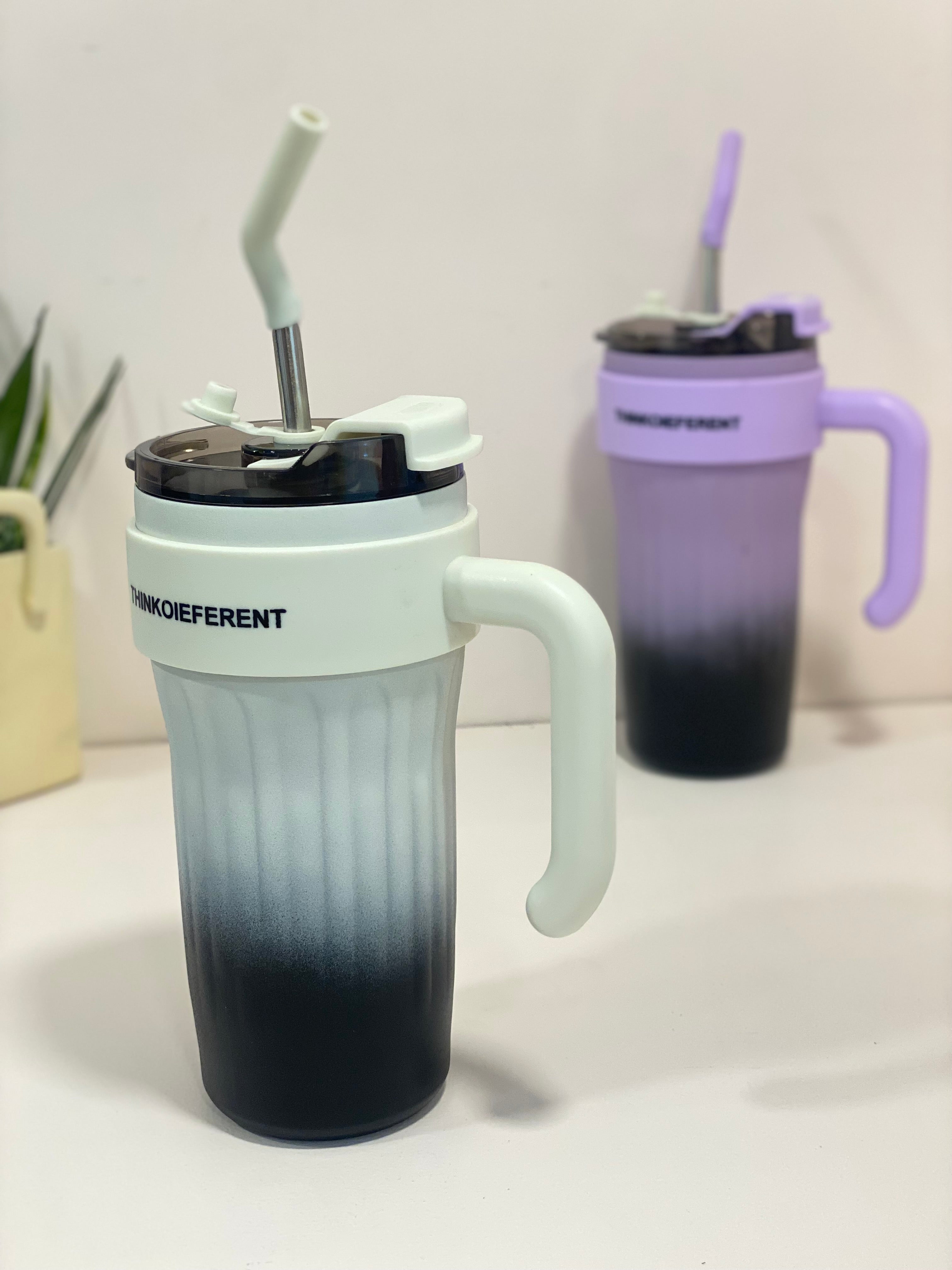 Ribbed 30 oz Insulated Tumbler with Handle & Metal Straw – Leakproof Travel Mug