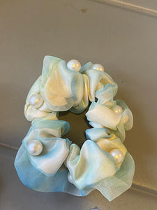 Pearl Organza Scrunchie