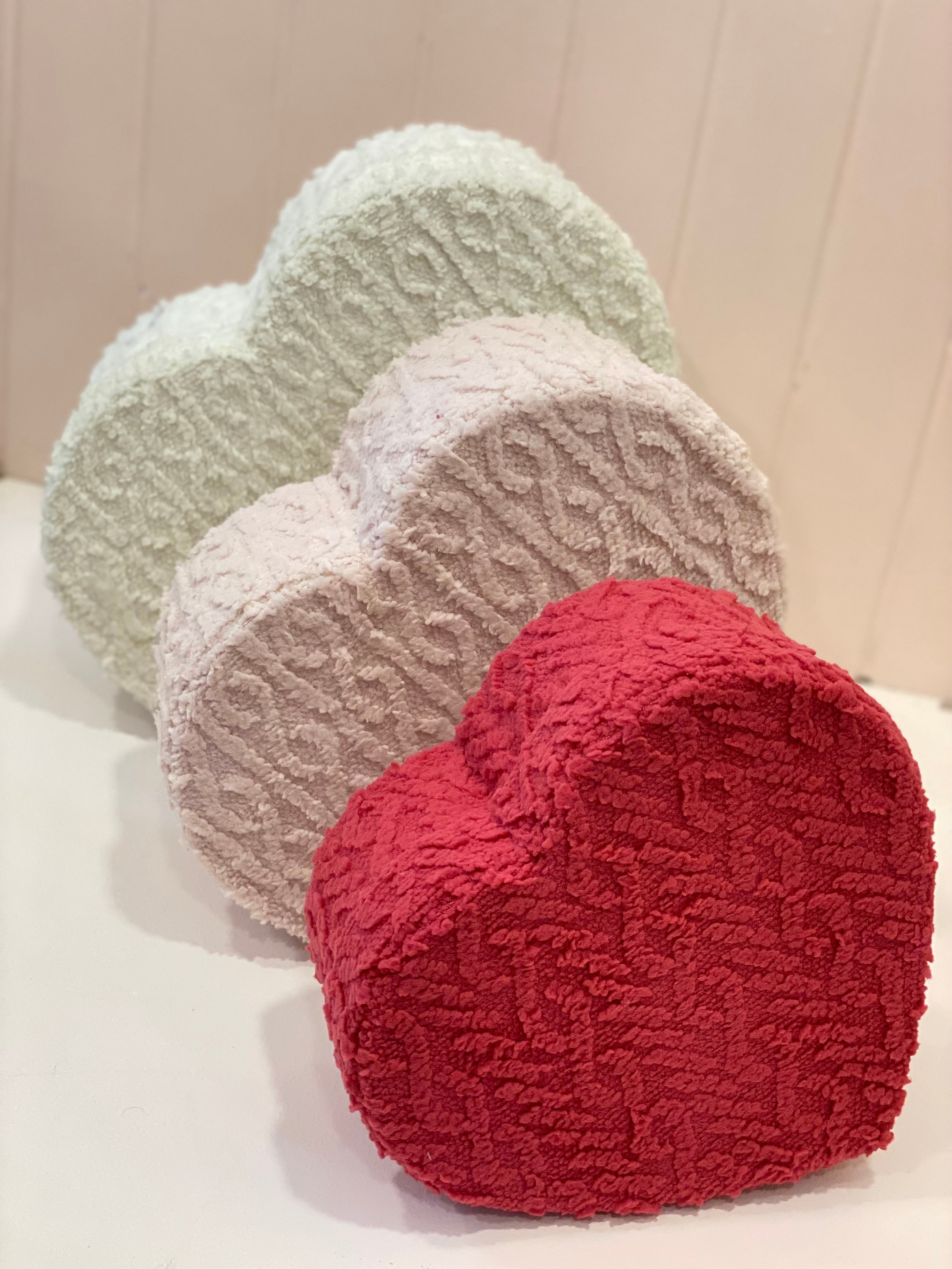 Luxury Fur Heart Storage Box – Plush Decorative Organizer | Heart-Shaped Storage Box