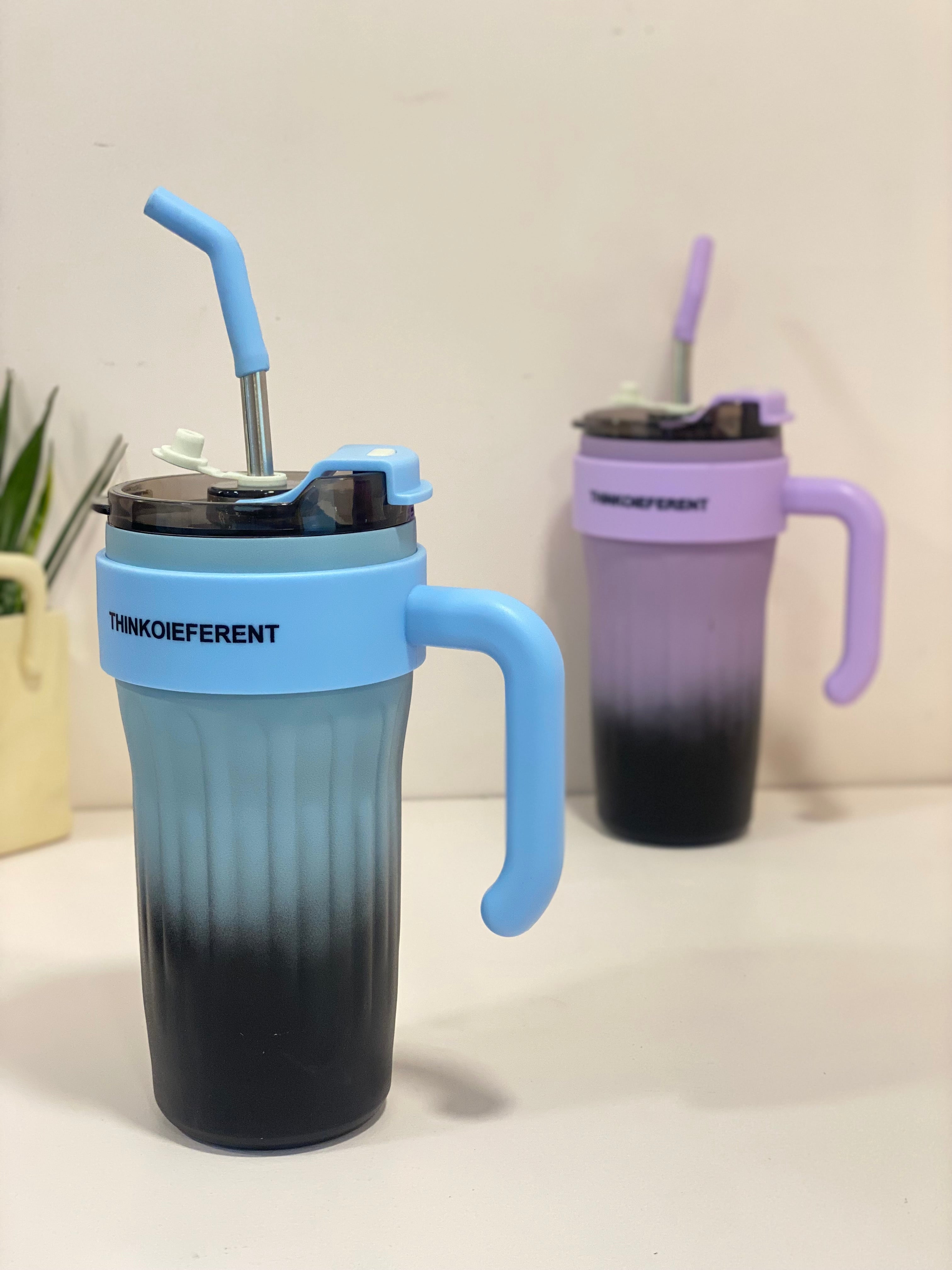 Ribbed 30 oz Insulated Tumbler with Handle & Metal Straw – Leakproof Travel Mug