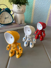 Load image into Gallery viewer, Magnatic Robotic Mini Lamp
