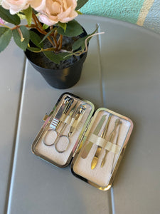 Manicure Set