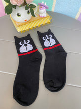 Load image into Gallery viewer, Cute animal Print Socks
