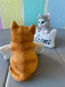 Welcome Cat Showpiece