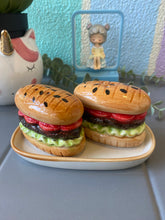 Load image into Gallery viewer, Burger Salt And Pepper Shakers Set
