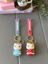 Load image into Gallery viewer, Cute Kitty Keychain

