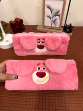 Load image into Gallery viewer, Pink Bear Fur Pouch
