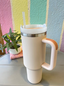 Extra Large Sipper With Handle