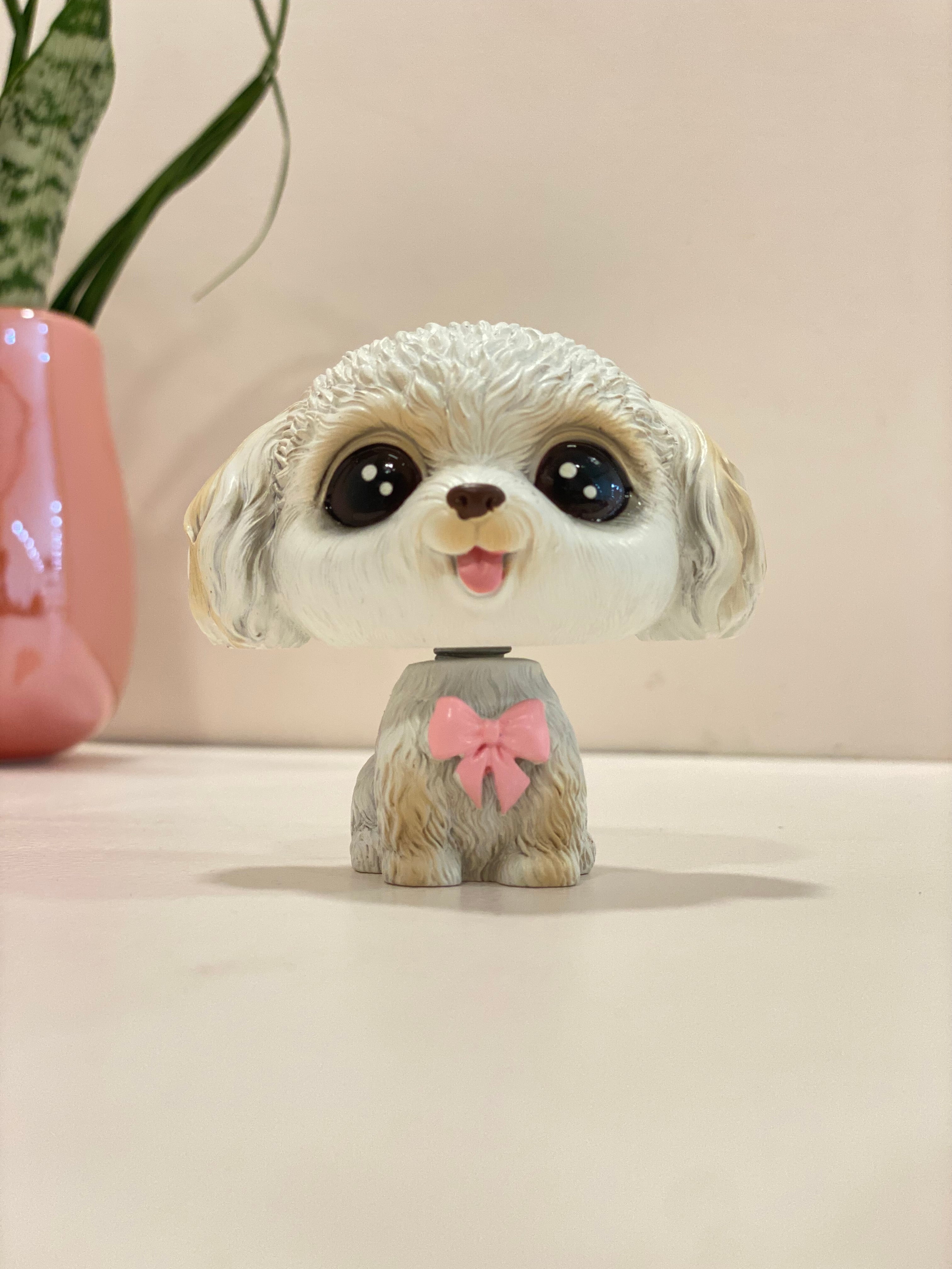 Cute Bobble Head Dog Figurines – Mini Puppy Showpieces for Home & Car Décor