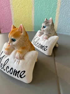 Welcome Cat Showpiece