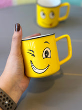 Load image into Gallery viewer, Smiley Mug

