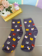 Load image into Gallery viewer, Cute animal Print Socks
