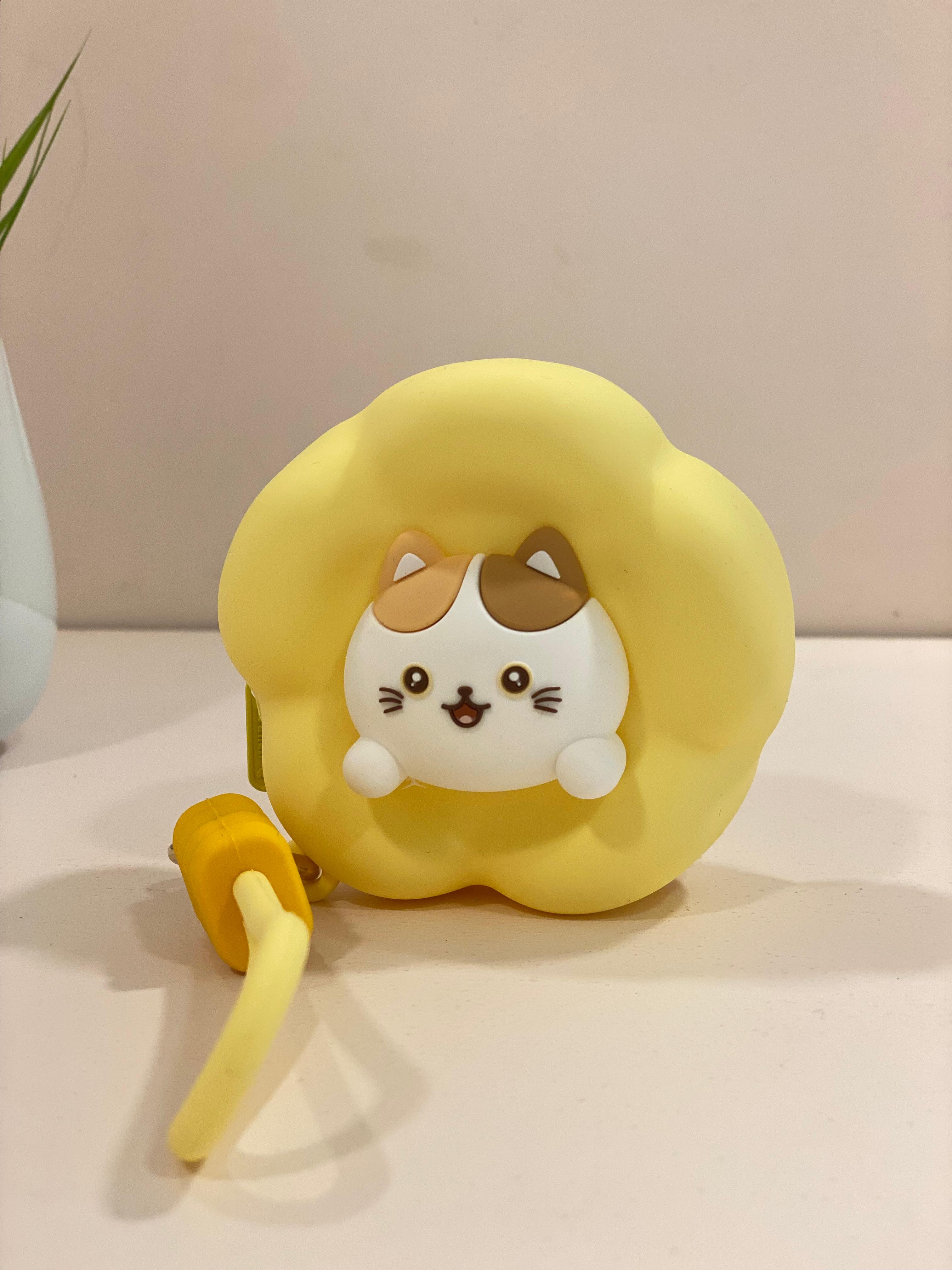 Cute Silicone Flower Coin Pouch with Keychain | Mini Coin Purse for Kids & Adults