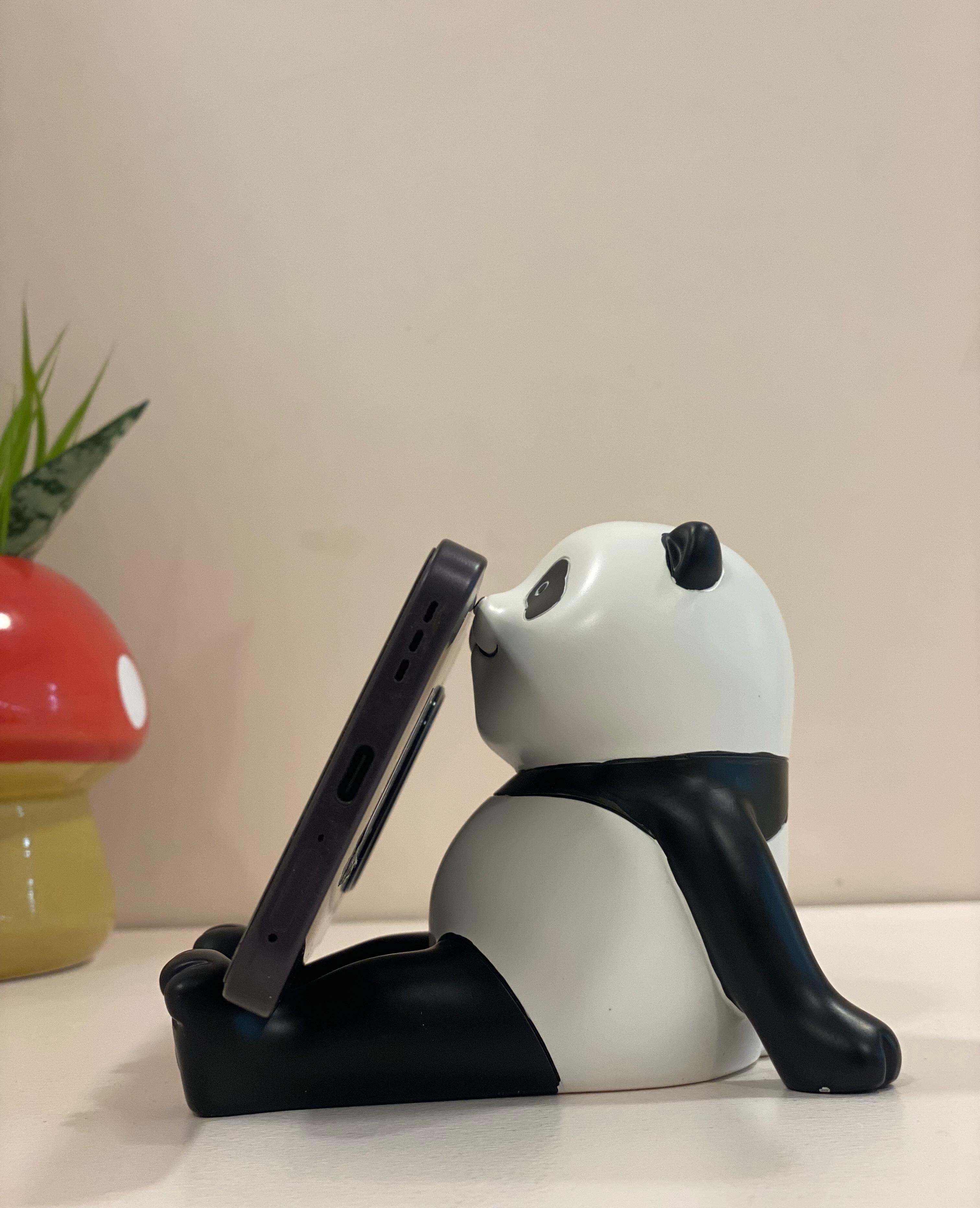 Cute Panda Phone Stand Holder – Kawaii Desk Decor Mobile Stand for iPhone & Android | Aesthetic Tabletop Organizer